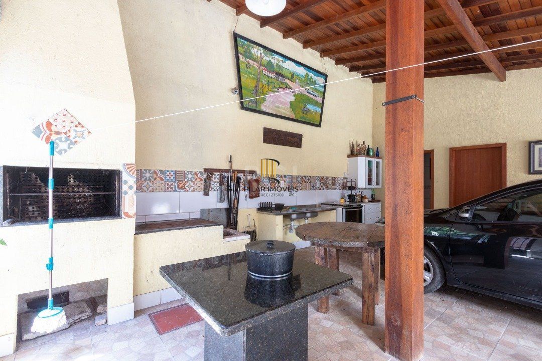Casa comercial ou residencial, 04 dormitórios no bairro Belem Novo