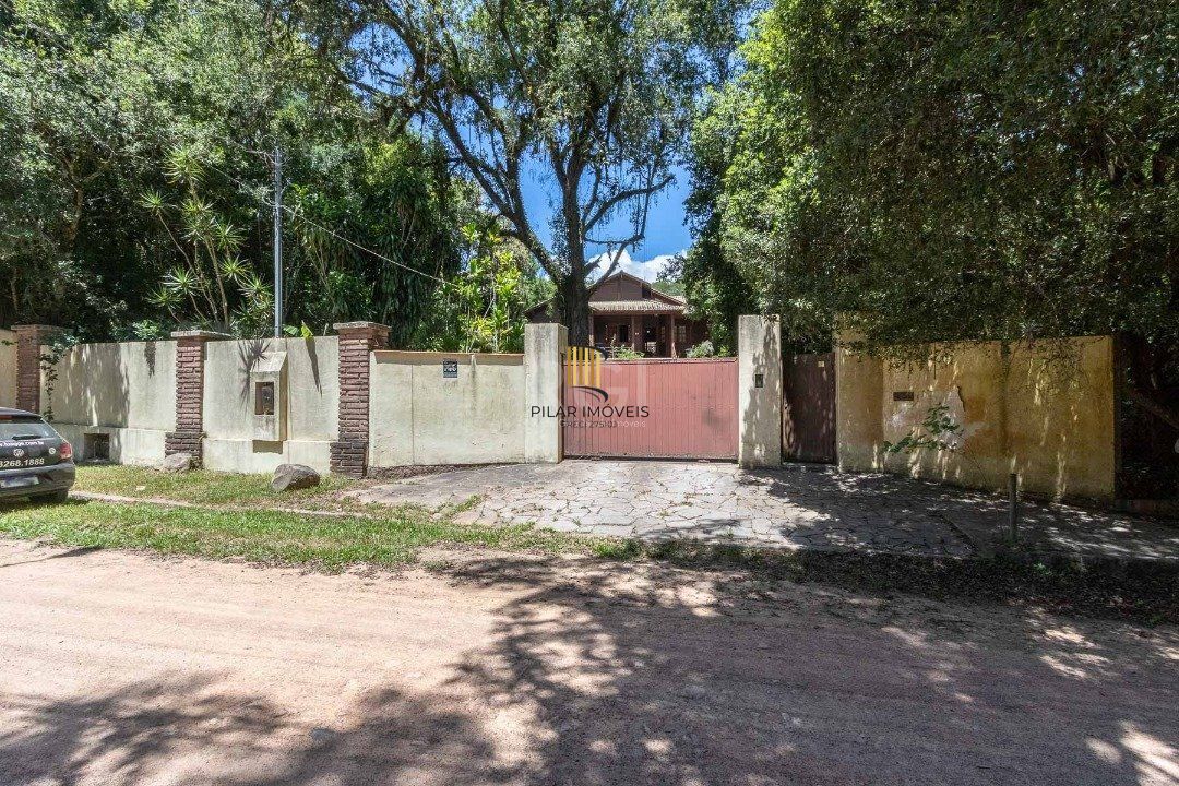Casa comercial ou residencial, 04 dormitórios no bairro Belem Novo