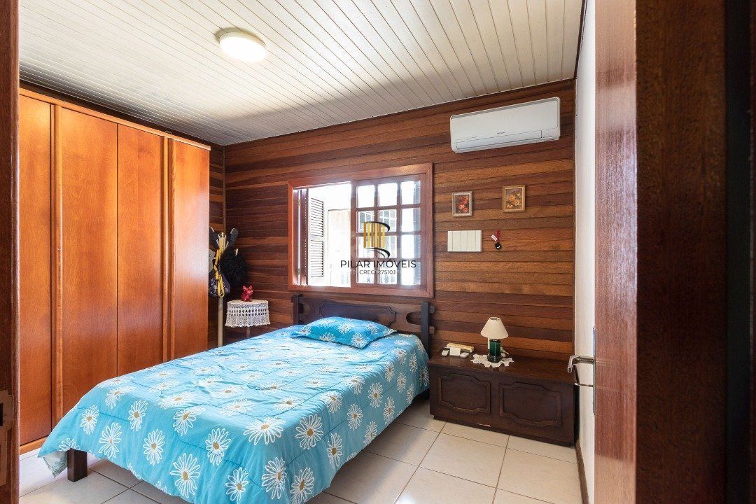 Casa comercial ou residencial, 04 dormitórios no bairro Belem Novo