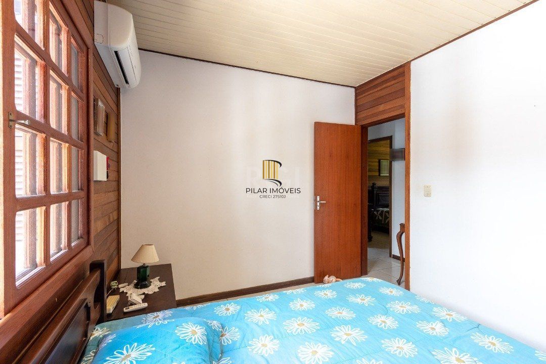 Casa comercial ou residencial, 04 dormitórios no bairro Belem Novo