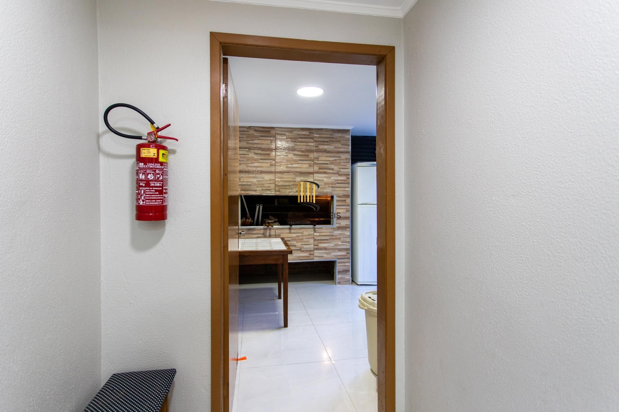 Cobertura Duplex com elevador, 4 dormitórios, 2 vagas - Teresópolis