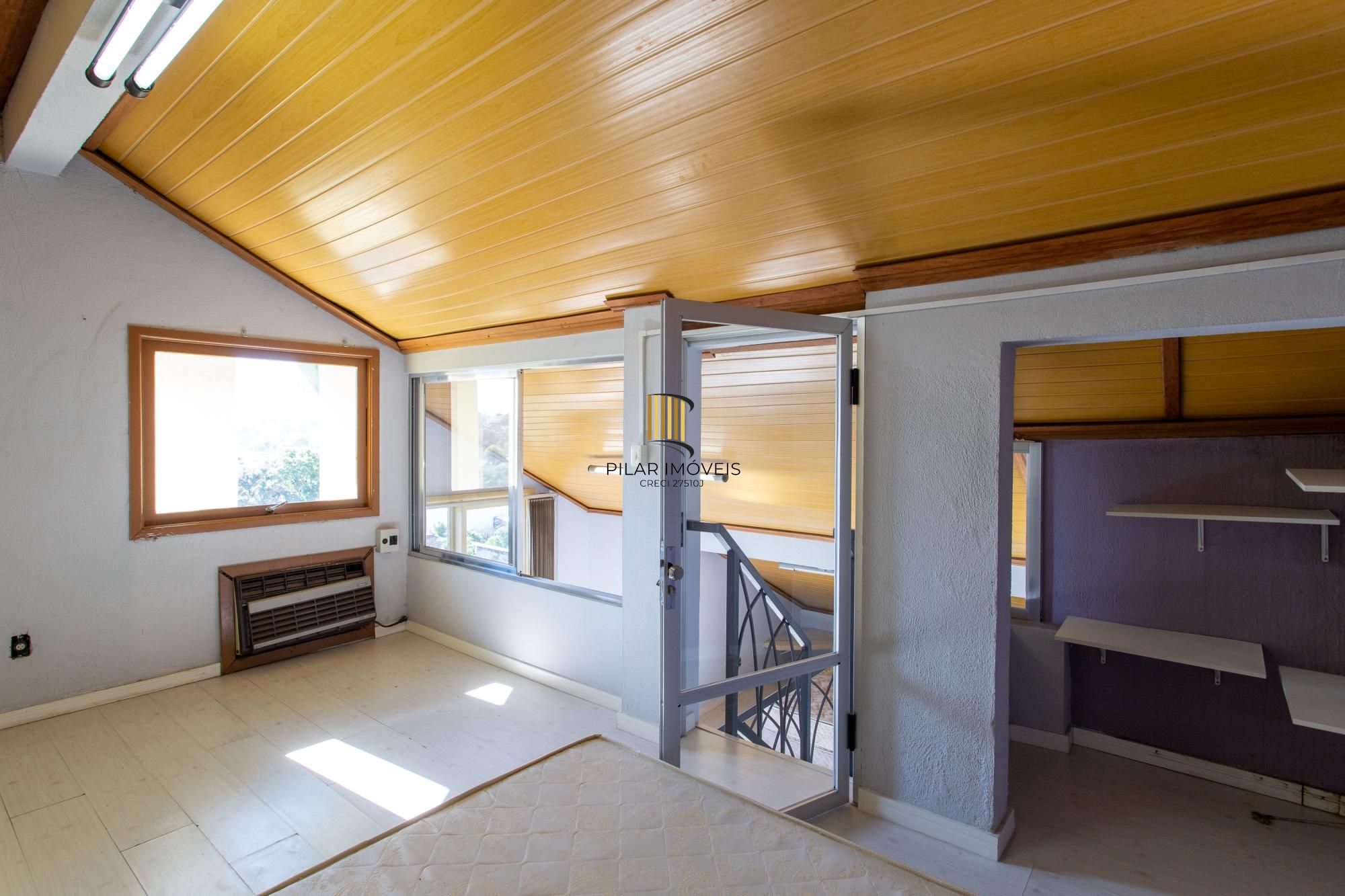 Cobertura Duplex com elevador, 4 dormitórios, 2 vagas - Teresópolis