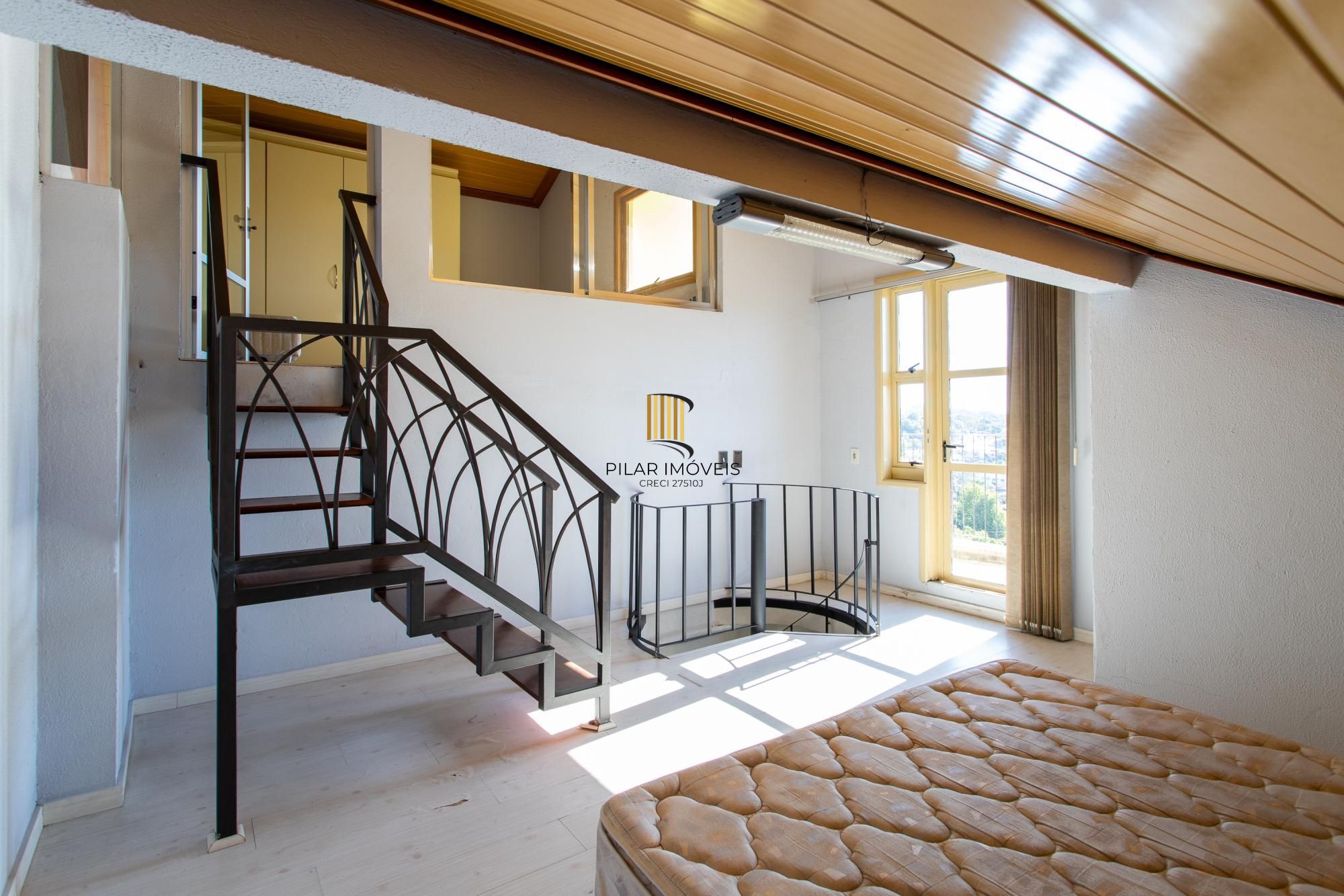 Cobertura Duplex com elevador, 4 dormitórios, 2 vagas - Teresópolis