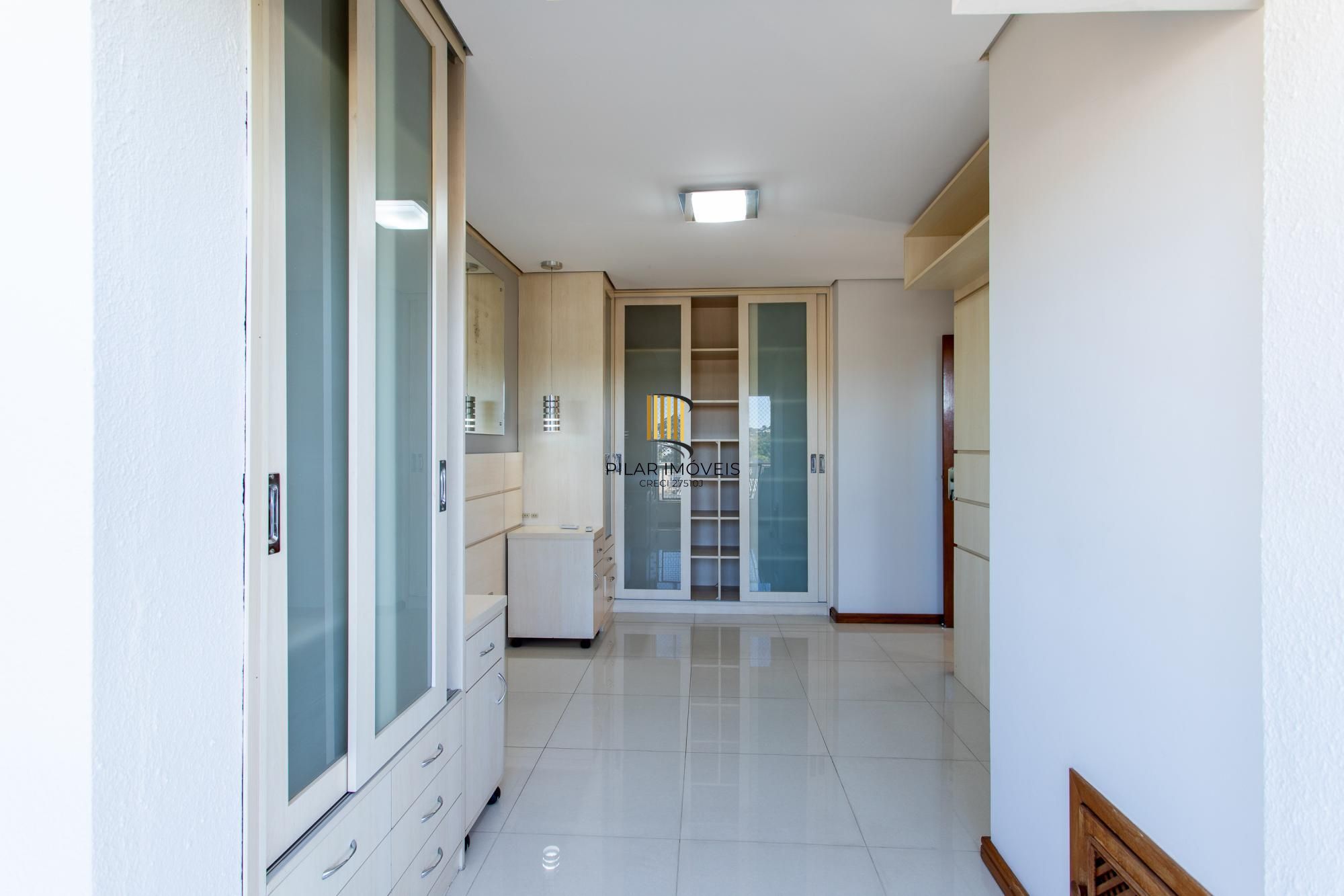 Cobertura Duplex com elevador, 4 dormitórios, 2 vagas - Teresópolis