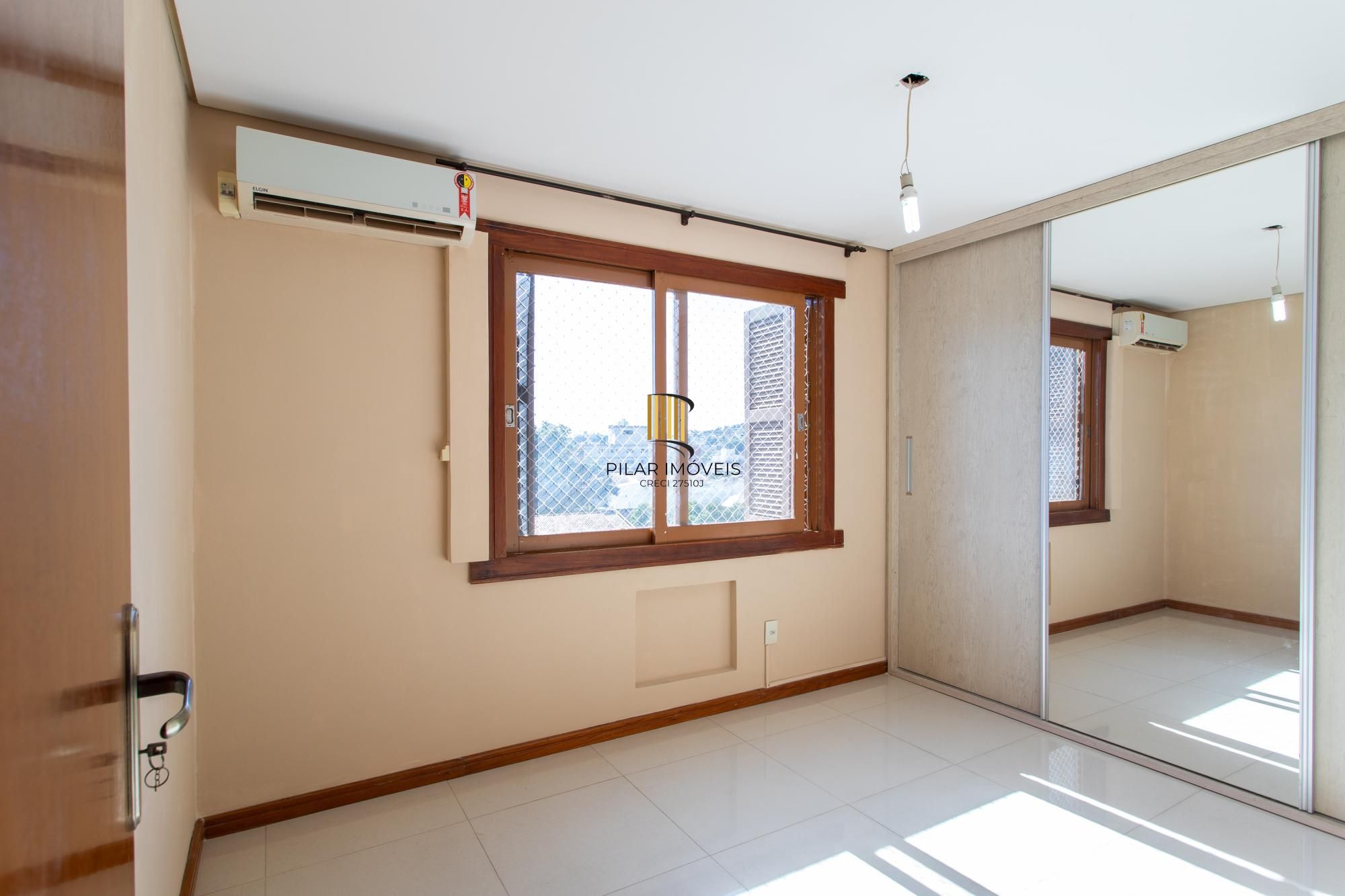 Cobertura Duplex com elevador, 4 dormitórios, 2 vagas - Teresópolis