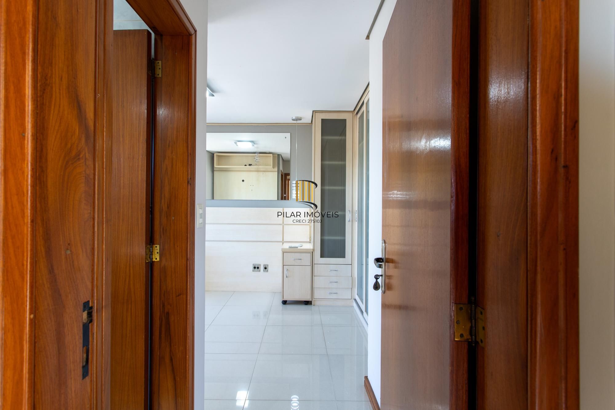 Cobertura Duplex com elevador, 4 dormitórios, 2 vagas - Teresópolis