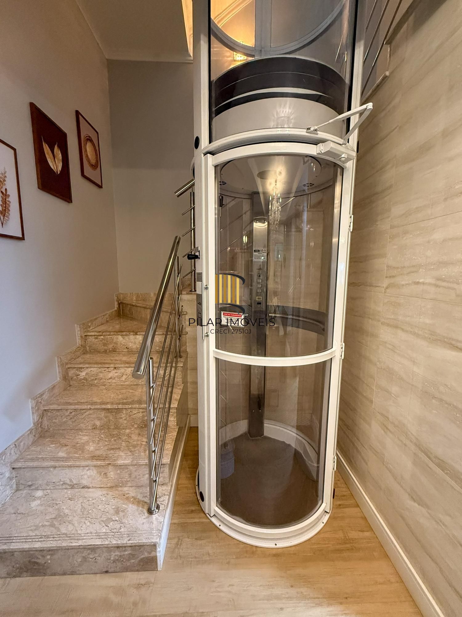 Casa no Lagos de Nova Ipanema com Elevador