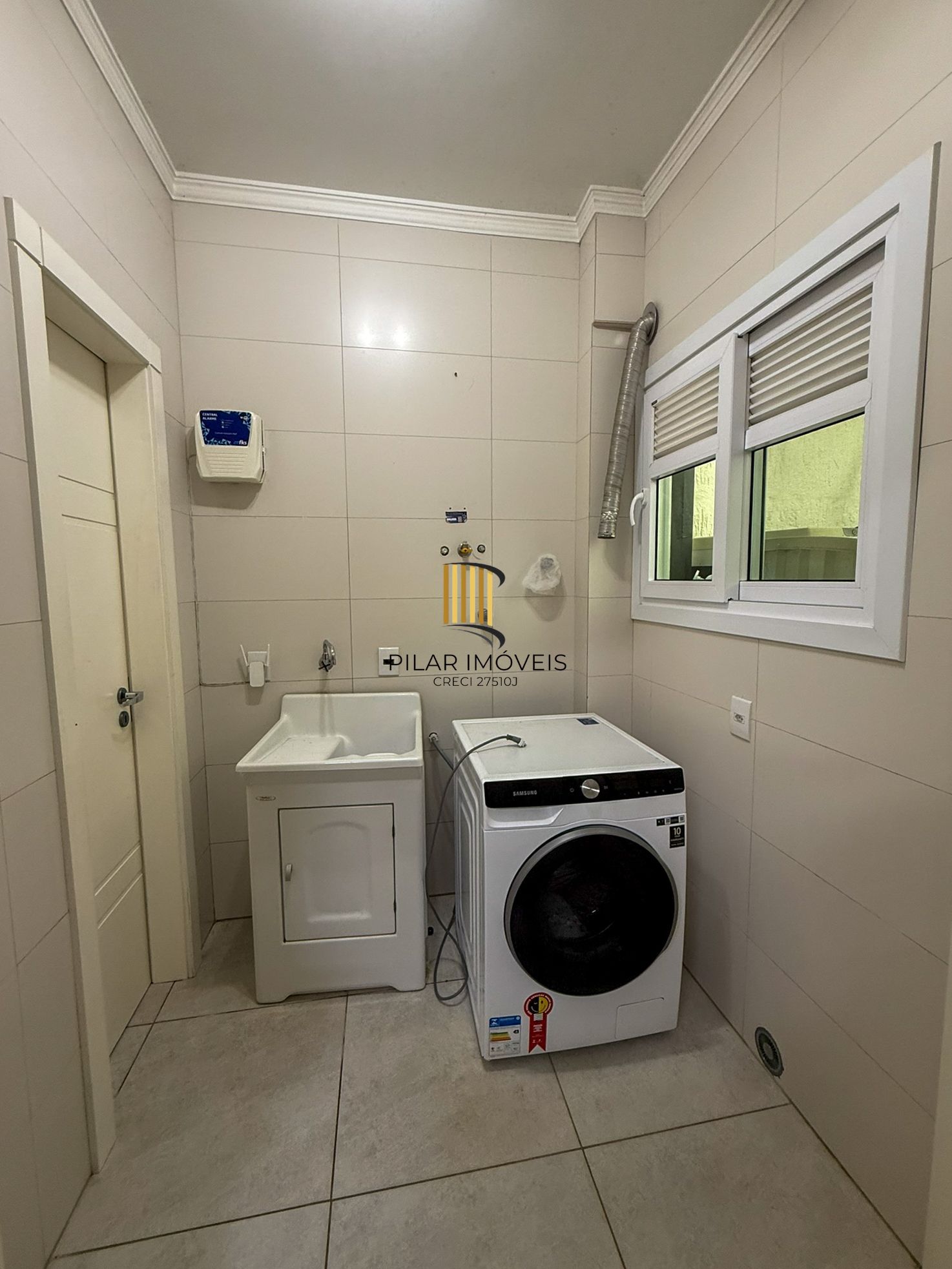Casa no Lagos de Nova Ipanema com Elevador