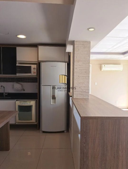 Apartamento semi mobiliado 3 dormitórios (1 suíte) - 2 vagas - 97m²