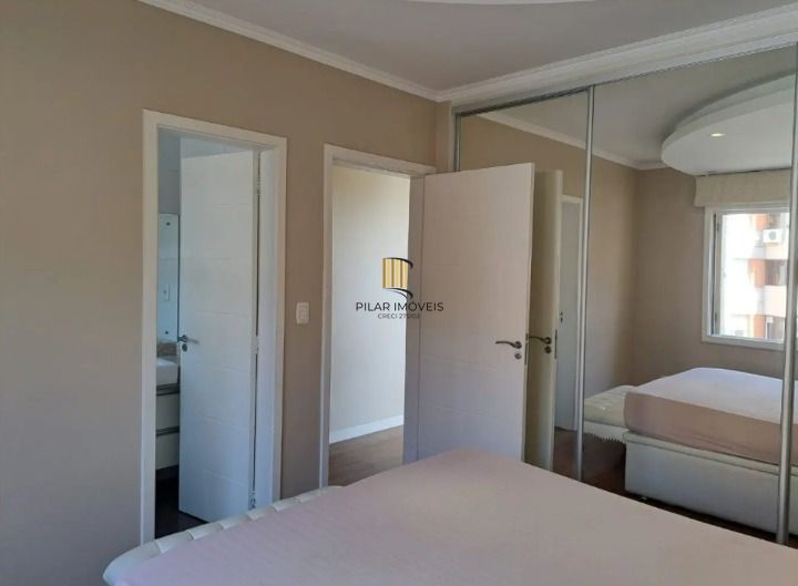 Apartamento semi mobiliado 3 dormitórios (1 suíte) - 2 vagas - 97m²