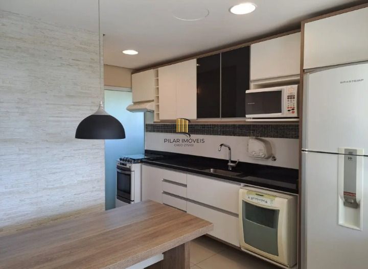 Apartamento semi mobiliado 3 dormitórios (1 suíte) - 2 vagas - 97m²