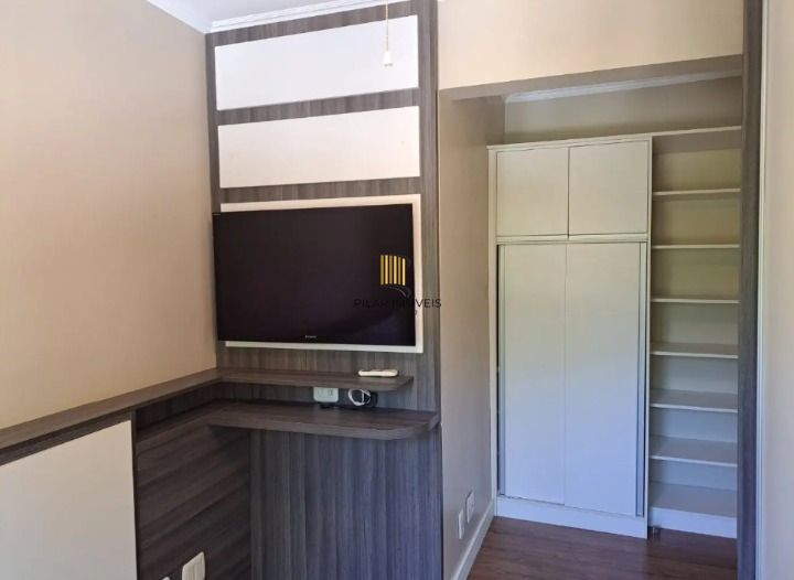 Apartamento semi mobiliado 3 dormitórios (1 suíte) - 2 vagas - 97m²