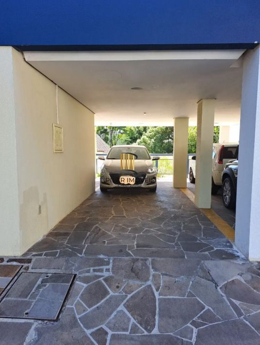 Apartamento semi mobiliado 3 dormitórios (1 suíte) - 2 vagas - 97m²