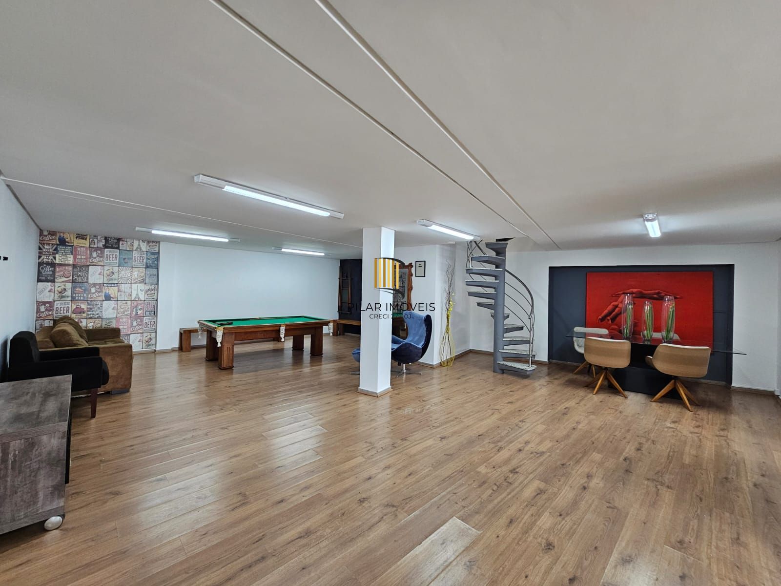 Casa mobiliada e decorada em Condomínio fechado