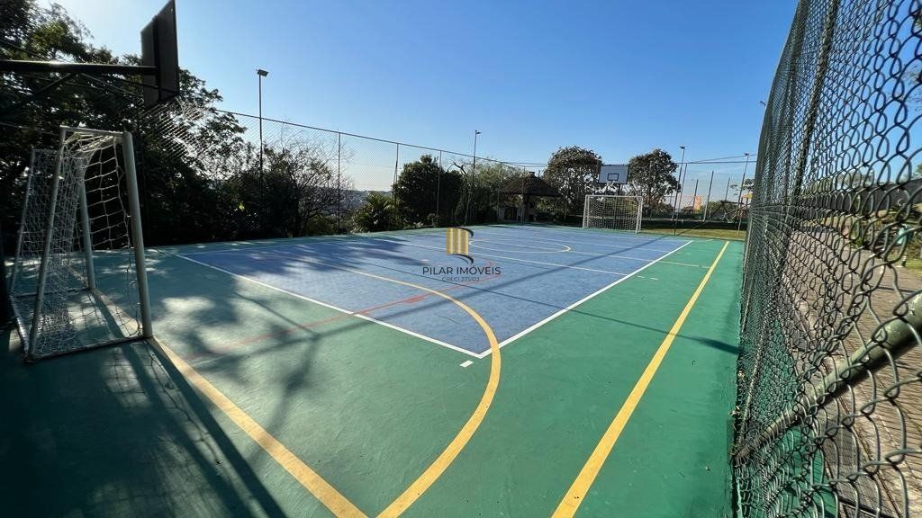 Casa mobiliada e decorada em Condomínio fechado