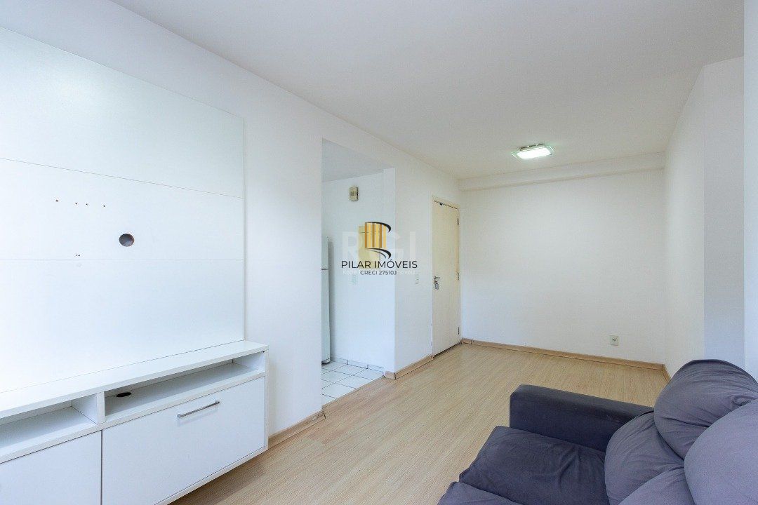 Apartamento com 03 dormitórios com infraestrutura completa semi mobiliado
