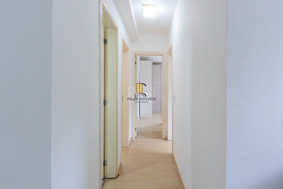 Apartamento com 03 dormitórios com infraestrutura completa semi mobiliado