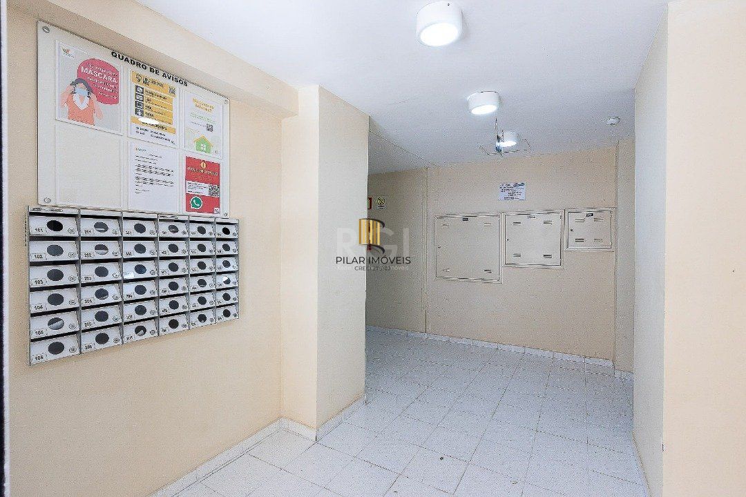 Apartamento com 03 dormitórios com infraestrutura completa semi mobiliado