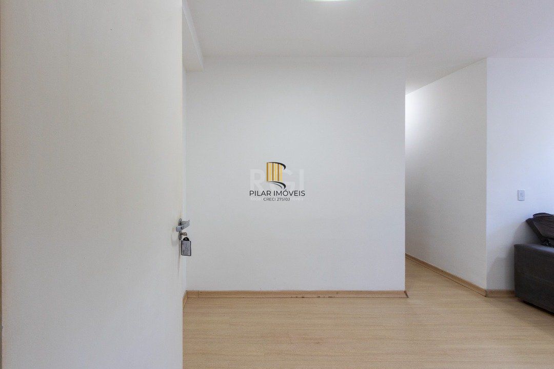 Apartamento com 03 dormitórios com infraestrutura completa semi mobiliado