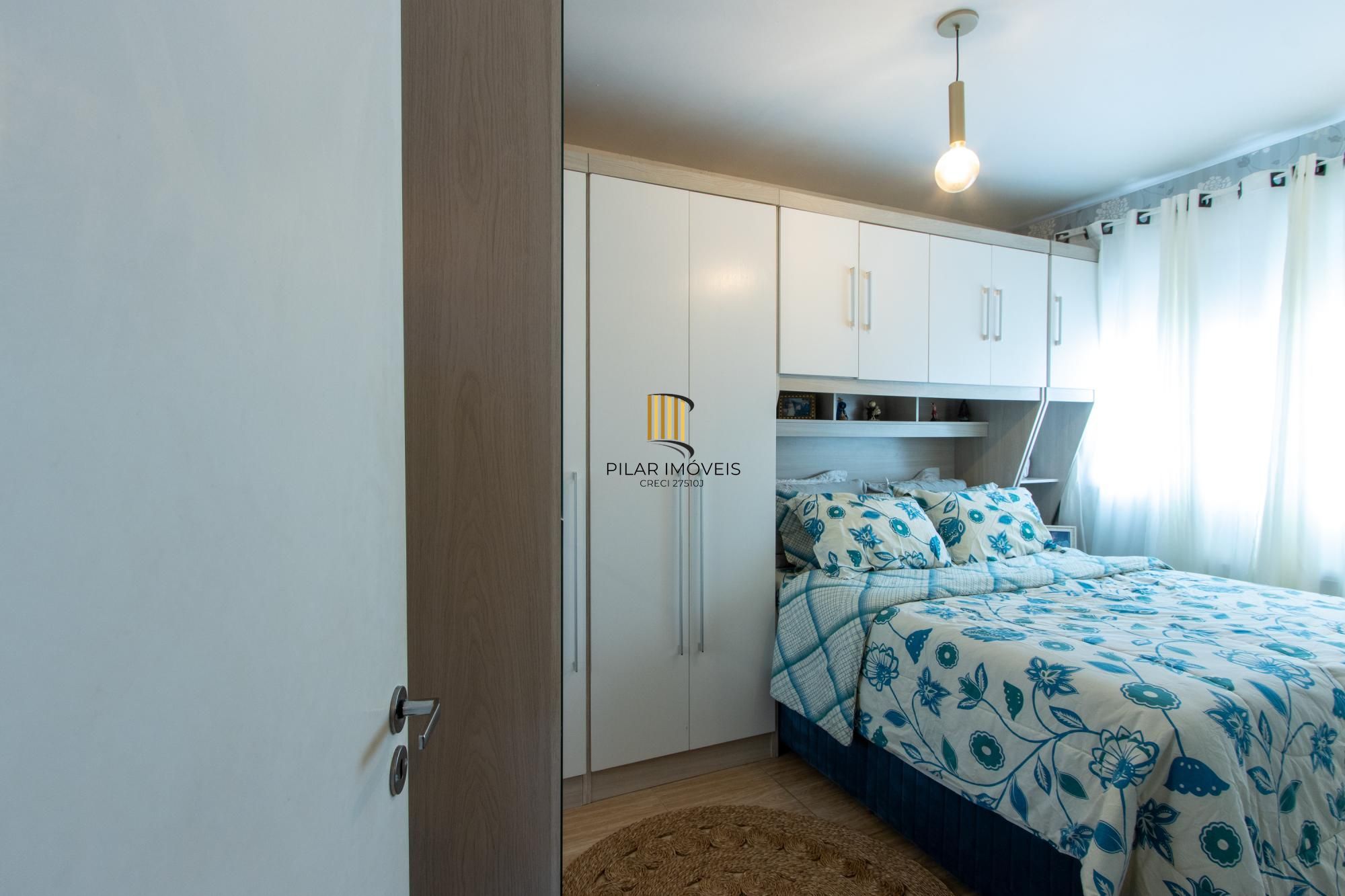 Excelente apartamento de 2 dormitórios na Tristeza- Zona Sul
