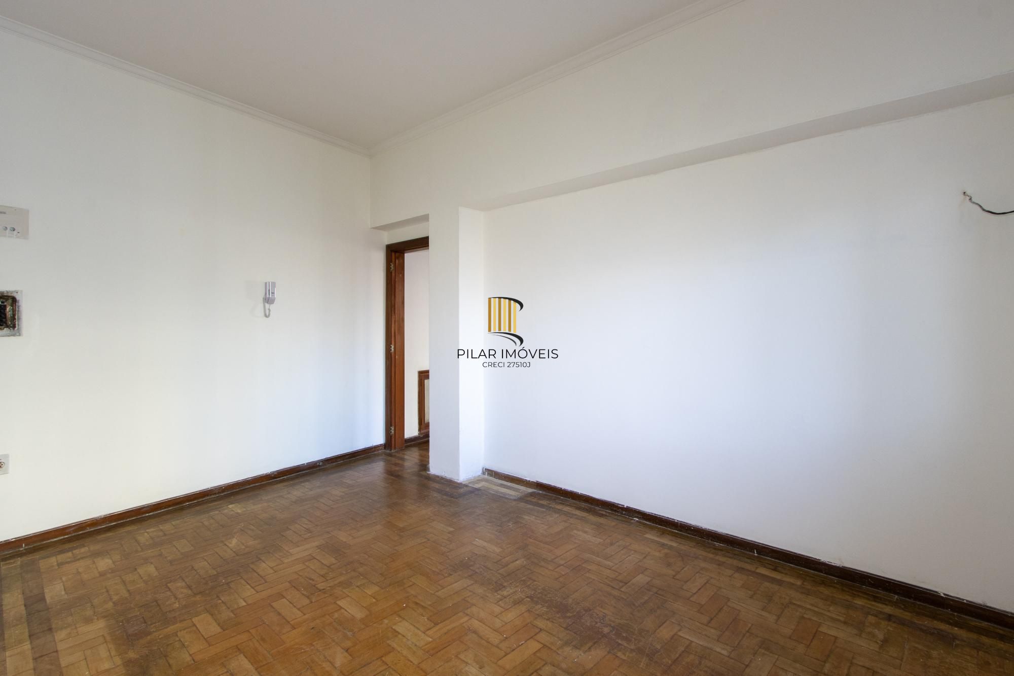 Apartamento para Venda - 238m², 3 dormitórios, sendo 1 suites, 1 vaga - Floresta