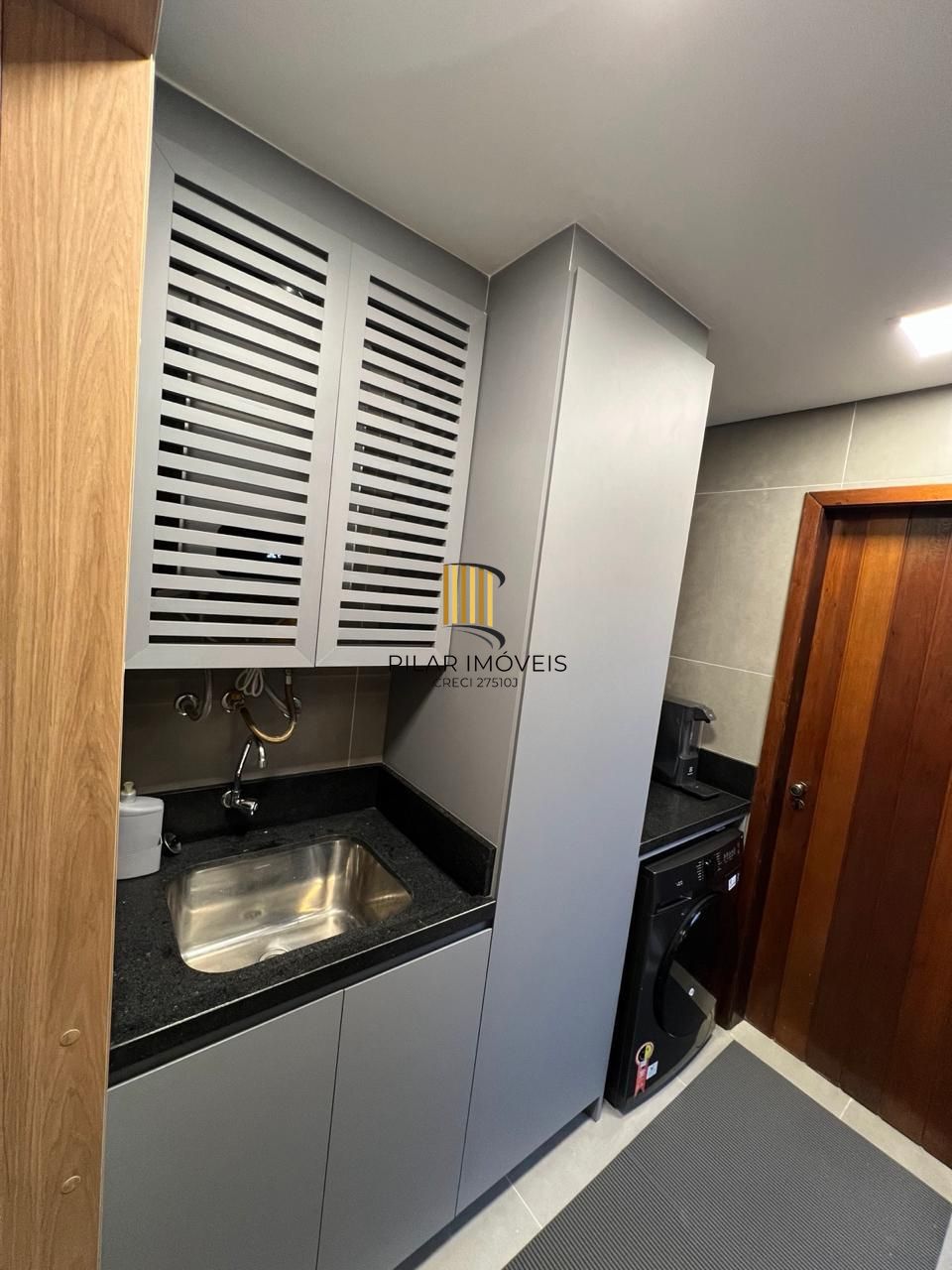 Casa em condomínio fechado para venda no bairro Jardim Isabel, com aproximadamente 204m² de área privativa,.