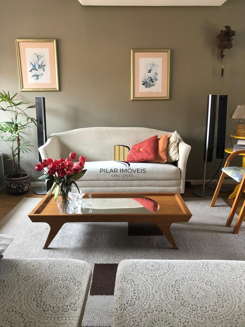 Casa de condomínio, 3 quartos, 1 suíte, 1 vaga coberta, no bairro Espirito Santo.