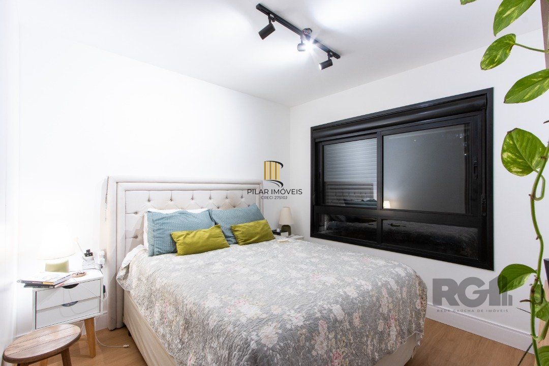 Apartamento 2 dormitórios no bairro Tristeza