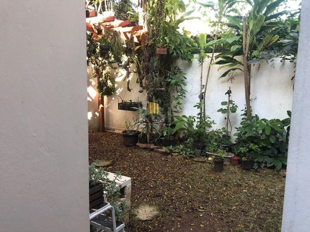 Casa Condominio para Venda - 216m², 3 dormitórios, sendo 1 suites, 2 vagas - Tristeza