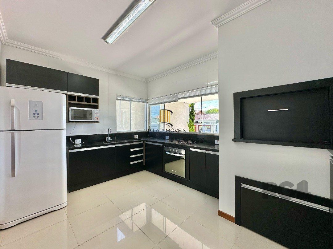 Casa 3 dormitórios no bairro Centro
