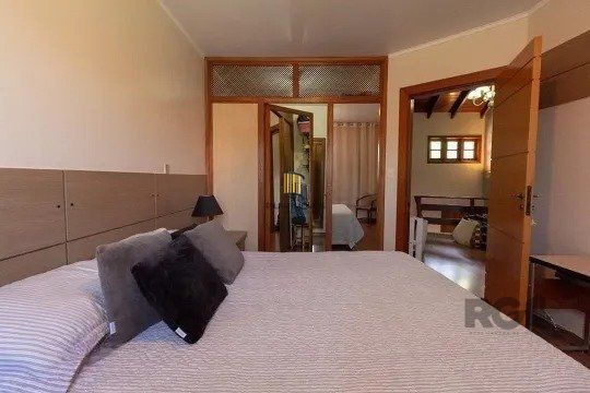 Casa de 4 dormitórios mobiliada para venda no Bairro Jardim Itu Sabara.