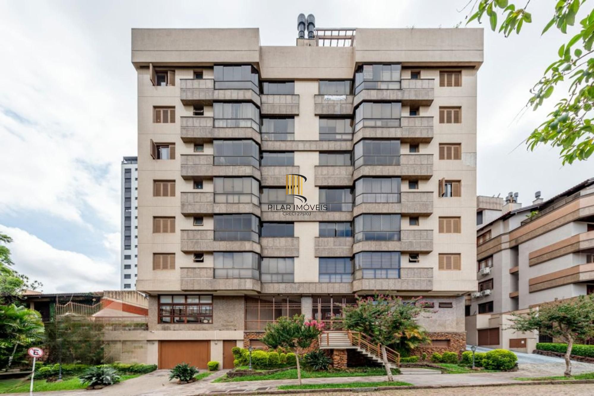 Apartamento à venda em Petrópolis com 153 m², 2 quartos, 1 suíte, 2 vagas