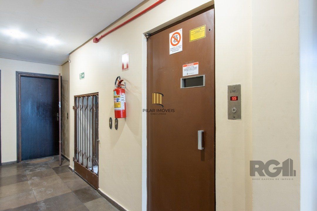 Apartamento 2 dormitórios no bairro Santo Antônio