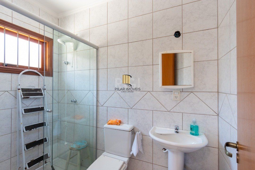 Casa para Venda - 358.78m², 3 dormitórios, sendo 1 suites, 3 vagas - Jardim Isabel