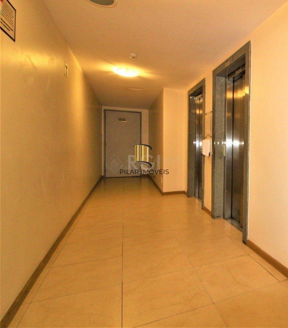 Apartamento para Venda - 72.01m², 3 dormitórios, sendo 1 suites, 1 vaga - Camaquã