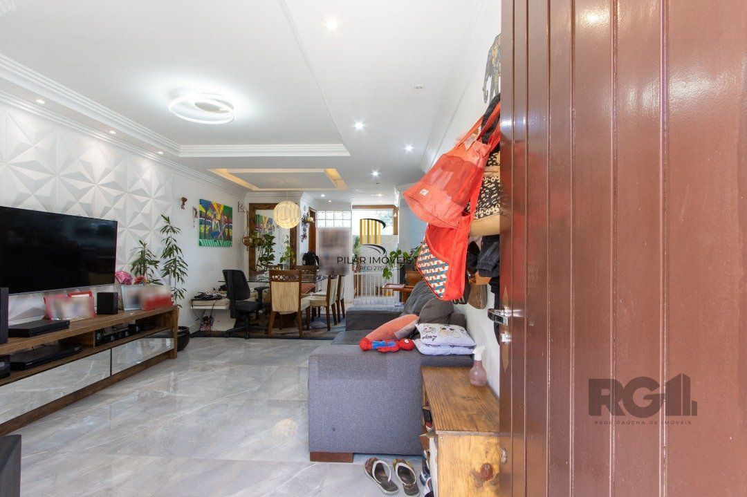 Casa Condominio para Venda - 139m², 3 quartos, 1 suite, 1 vaga - Cavalhada