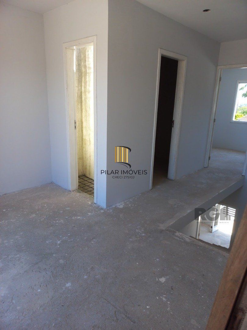 Casa para Venda - 254.27m², 3 dormitórios, 2 vagas - Vila Nova