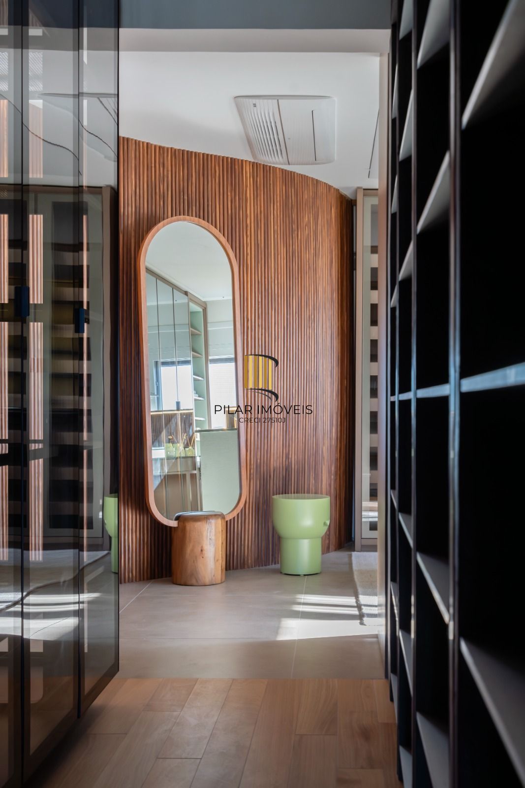 Cobertura para Venda - 483.85m², 3 dormitórios, sendo 3 suites, 4 vagas - Vila Assunção