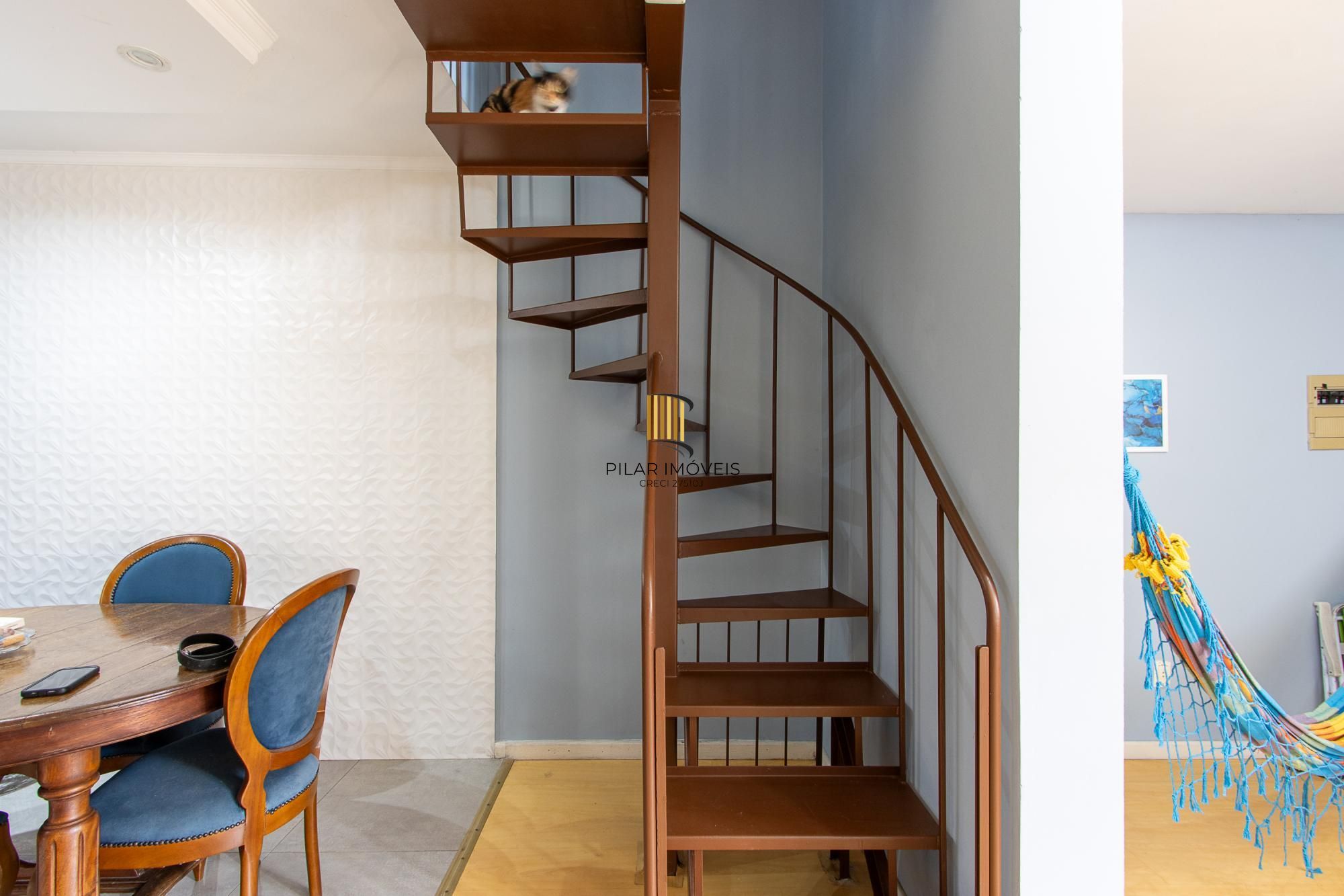 Casa de Condomínio 3 dormitórios no bairro Vila Nova