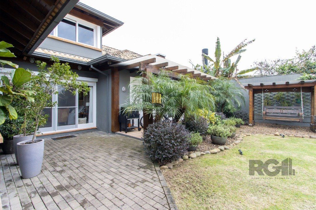 Casa Terra Ville, com 3 suites