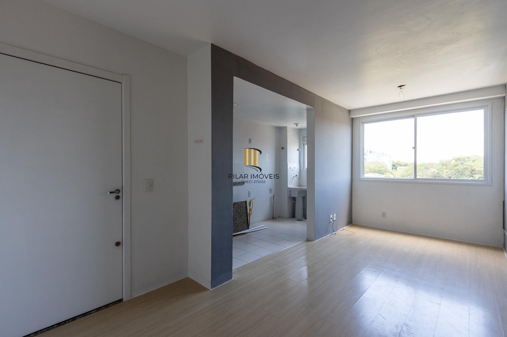 Apartamento 2 quartos, 1 vaga escritura, elevador - Bairro Cristal