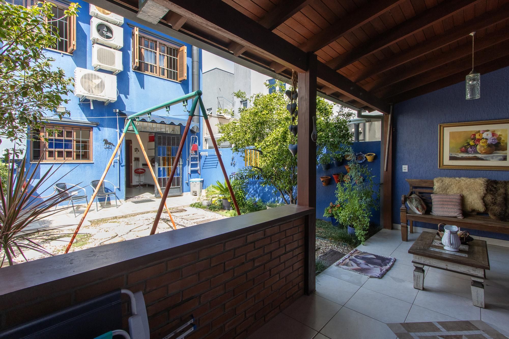 Casa 3 dormitórios com suíte master, terraço e 186m² no Lagos de Nova Ipanema
