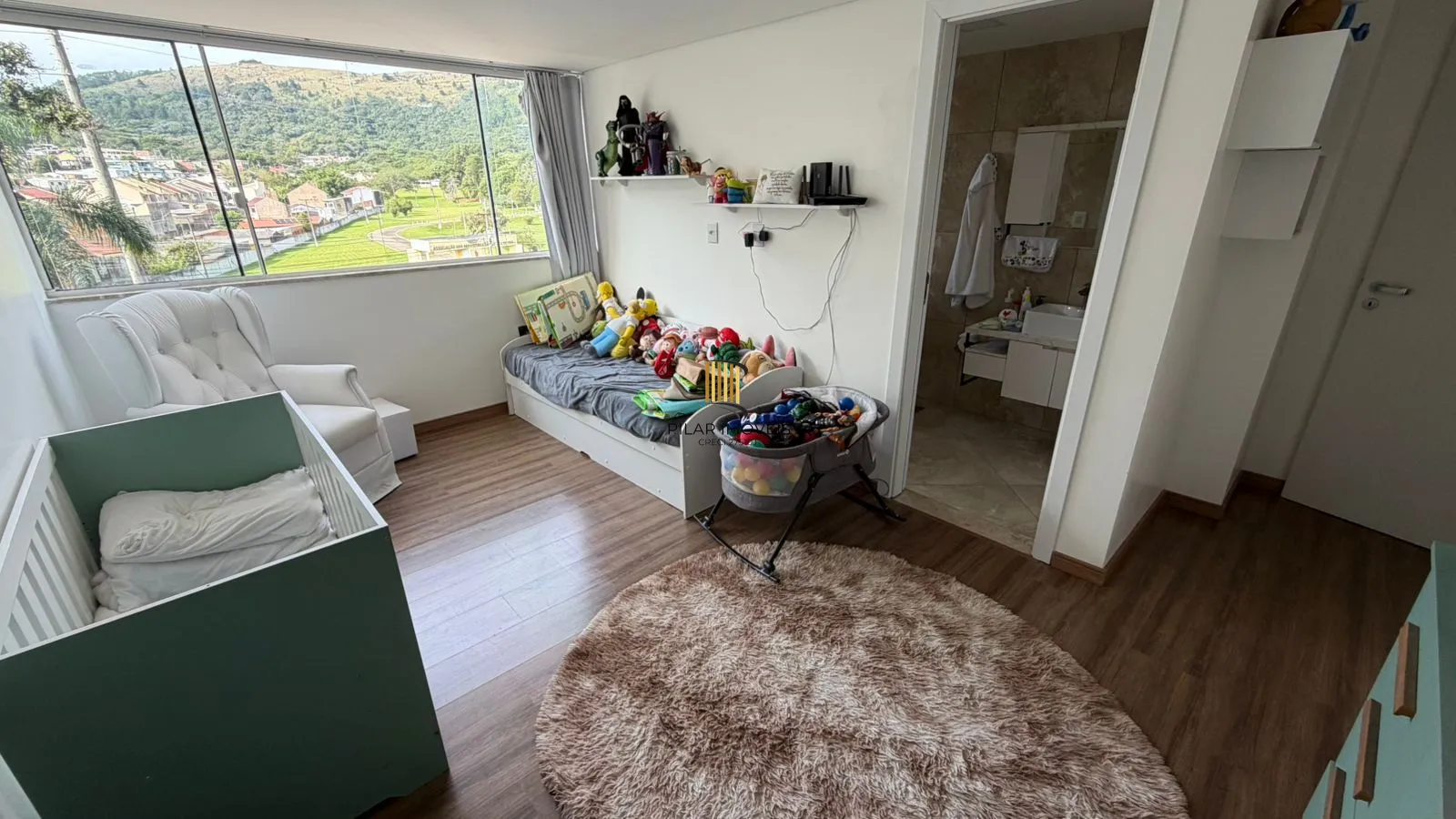 CASA TOTALMENTE MOBILIADA, 3 SUITE, 3 VAGAS - BAIRRO HIPICA