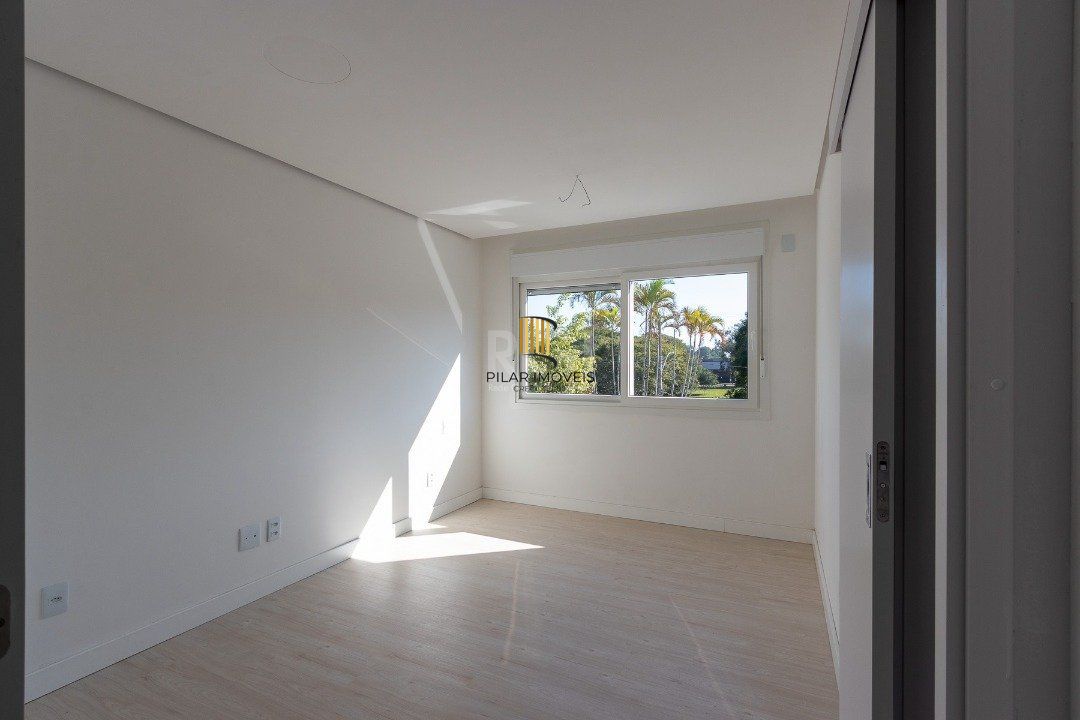 Casa Condominio para Venda - 306.18m², 3 dormitórios, sendo 3 suites, 3 vagas - Vila Assunção