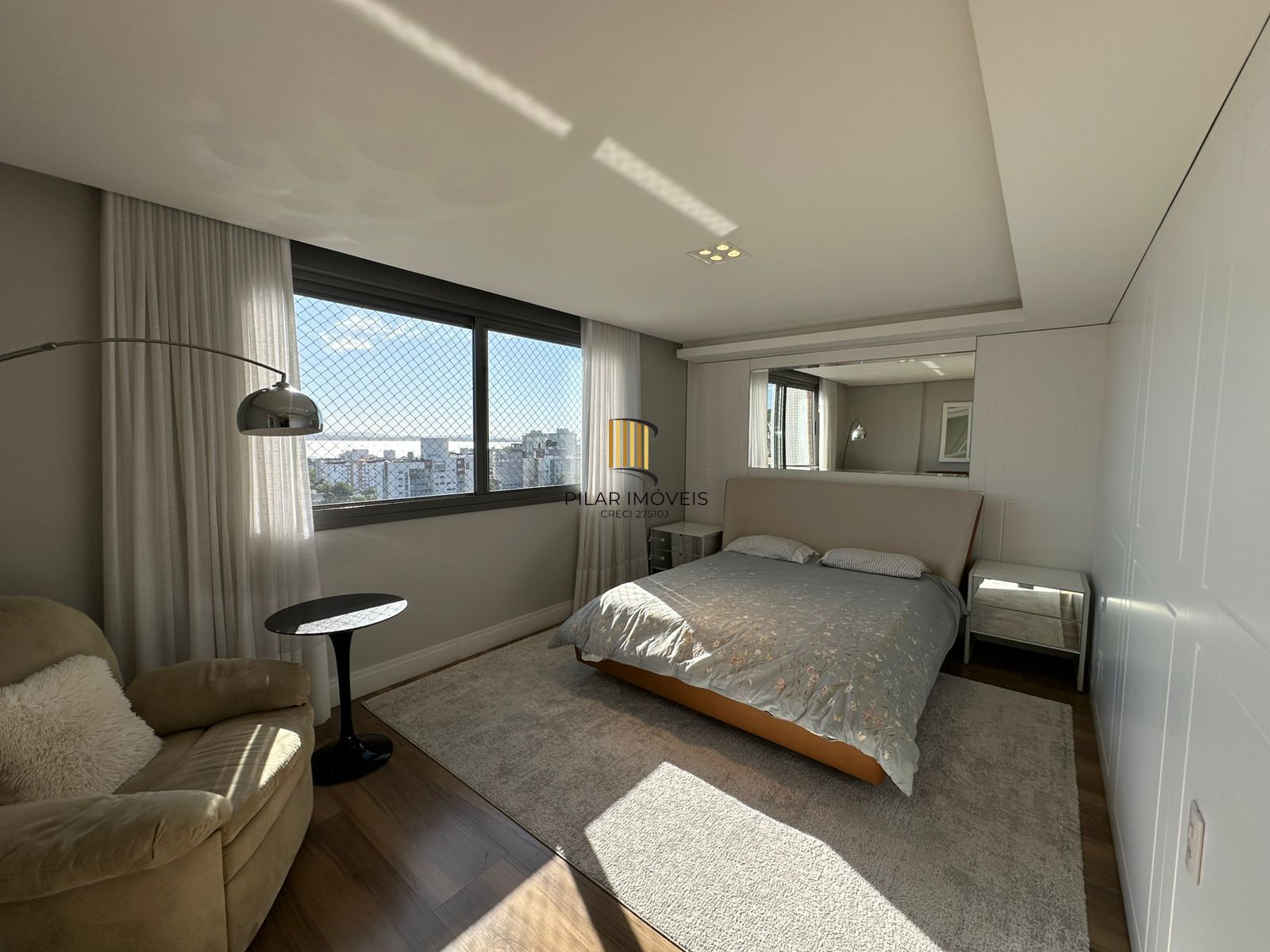 Apartamento 3 dormitórios no bairro Tristeza