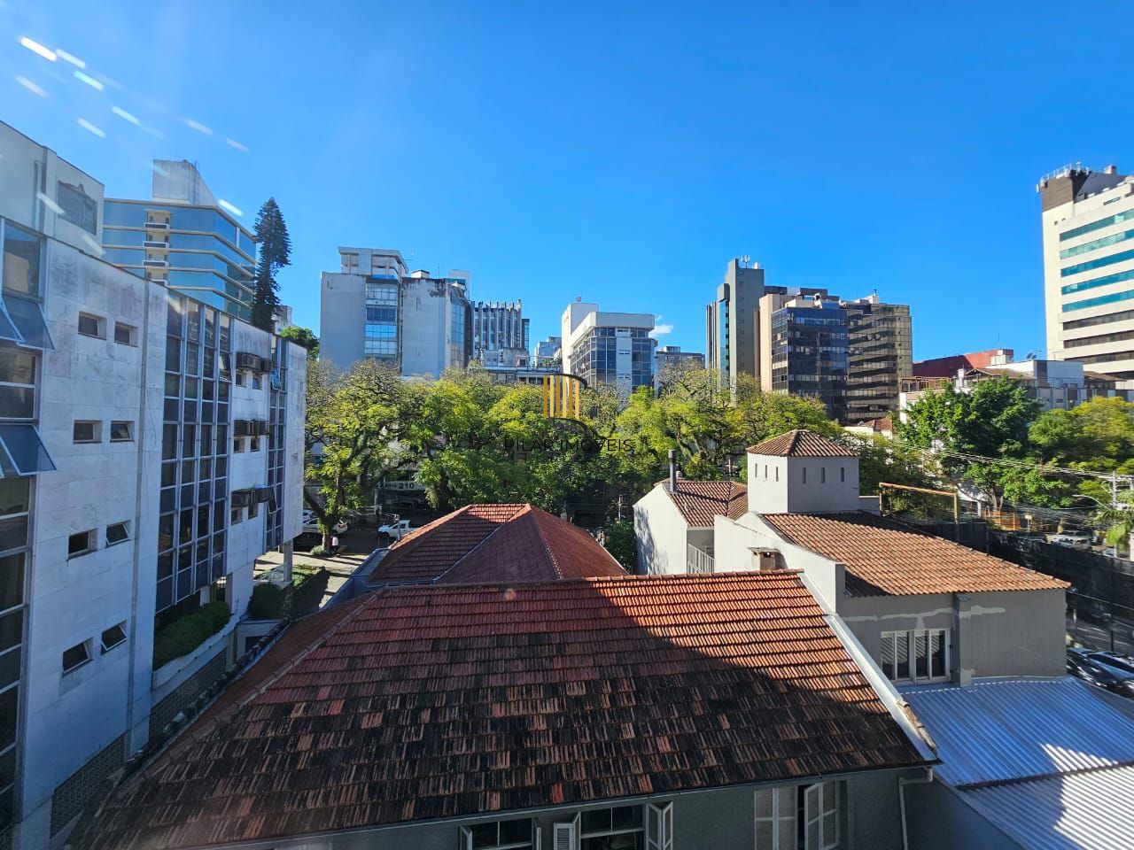 Sala comercial para locação no bairro Moinhos de vento