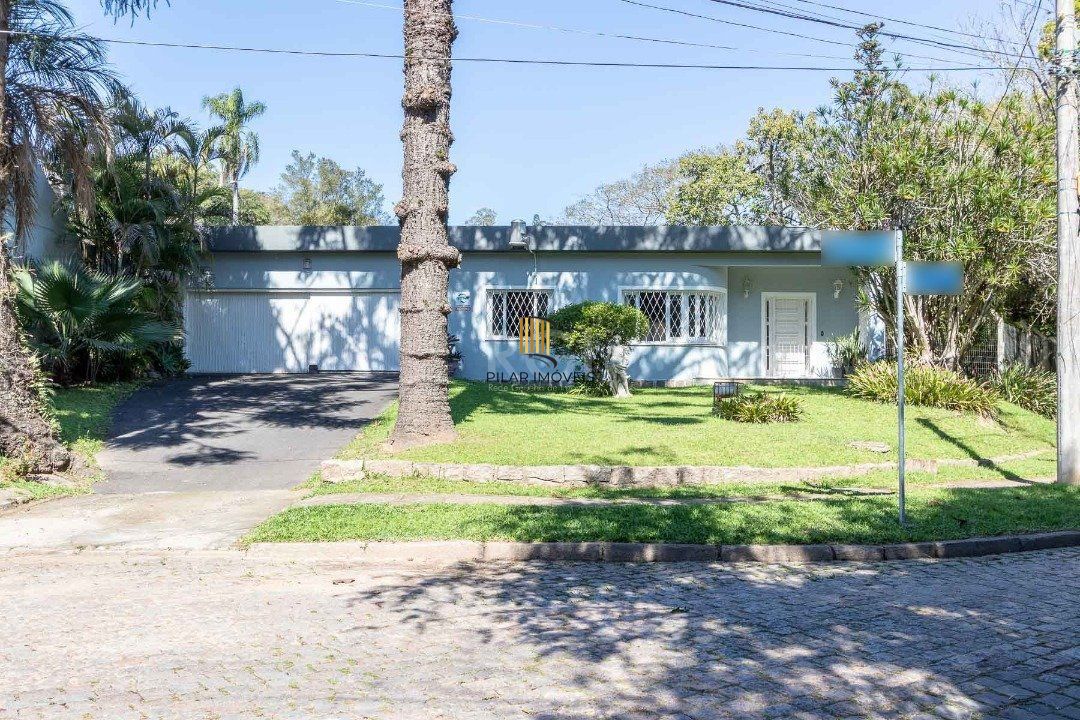 Casa para Venda - 250m², 3 dormitórios, sendo 1 suites, 3 vagas - Tristeza - Pilar Imóveis