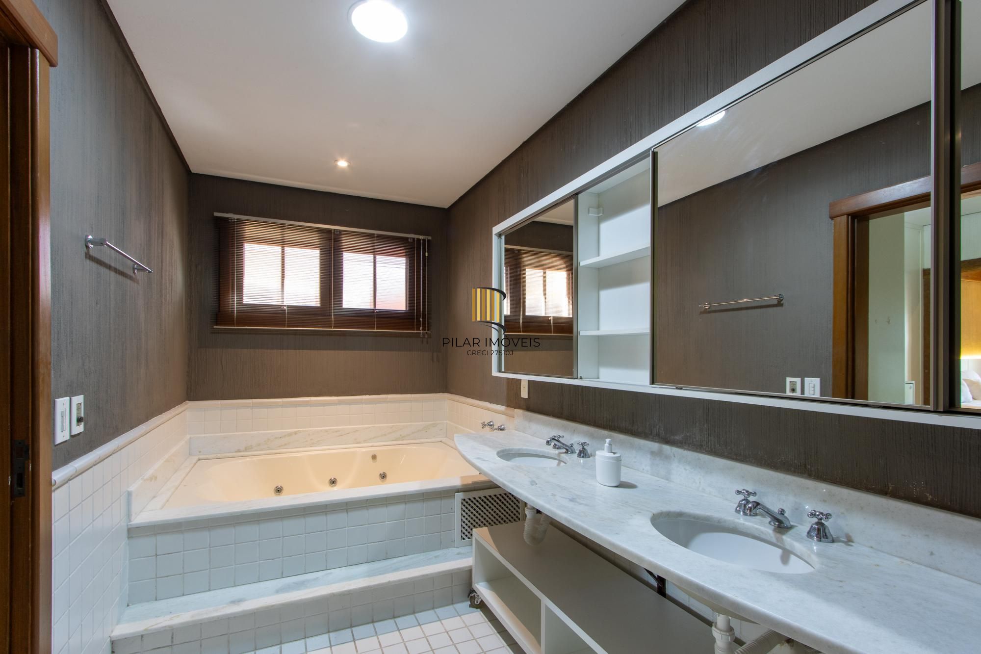 Casa Condominio para Venda - 596m², 4 dormitórios, sendo 4 suites, 5 vagas - Terra Ville