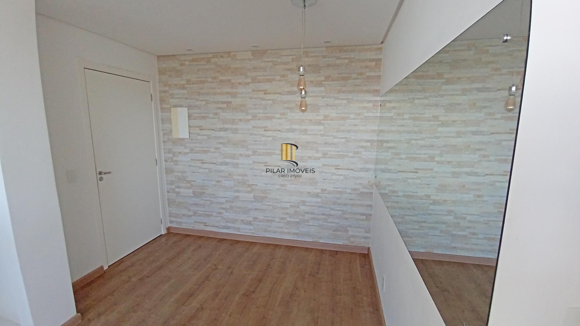 Apartamento com 2 dormitórios no bairro Camaquã