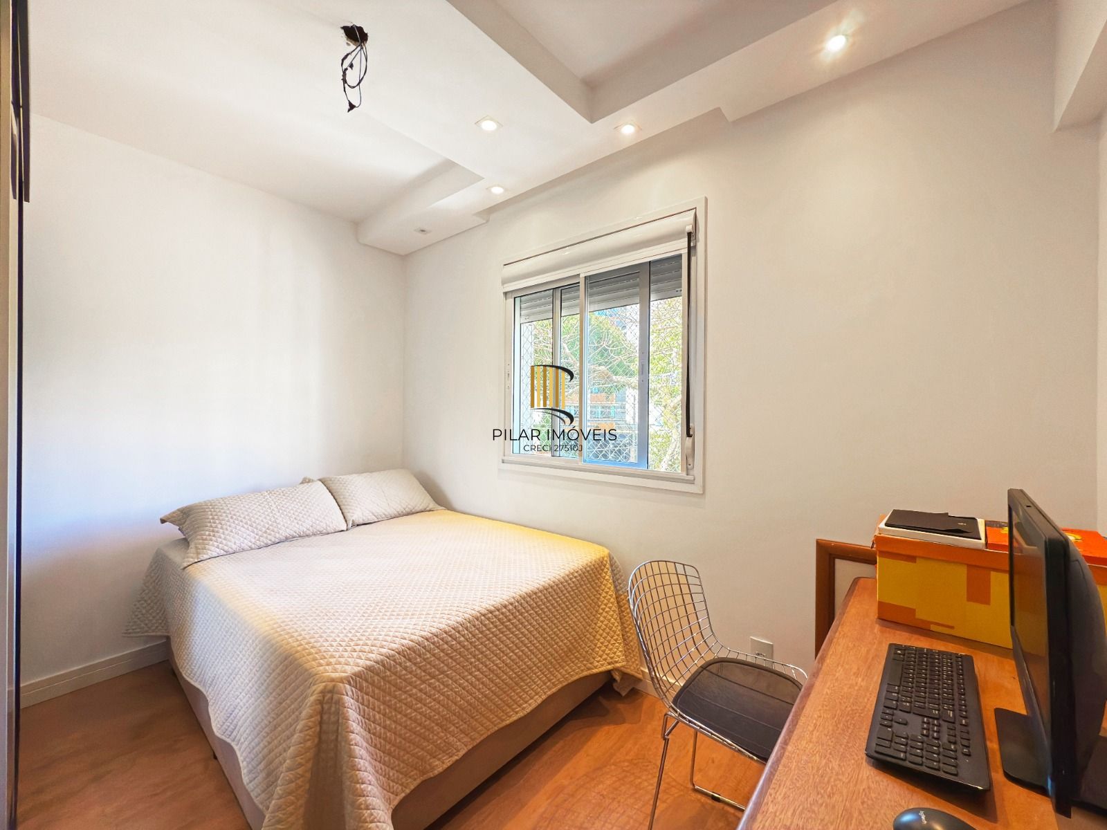 Excelente apartamento de 3 dormitórios, 1 suíte e 2 vagas de garagem.